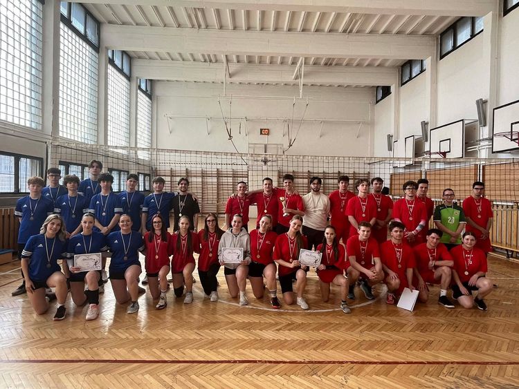 Vegyi Röplabda Kupa